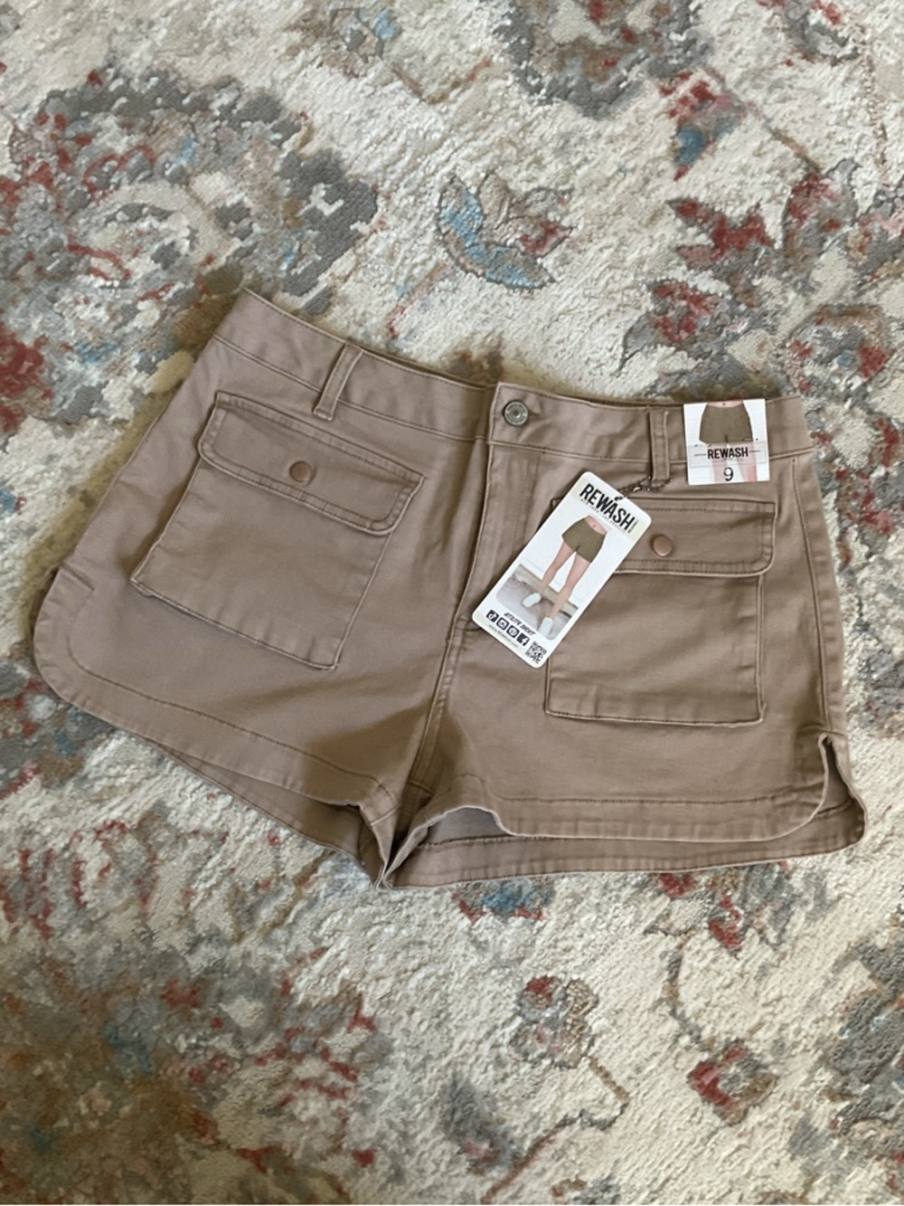 Rewash Women's Taupe Cargo-Style Shorts